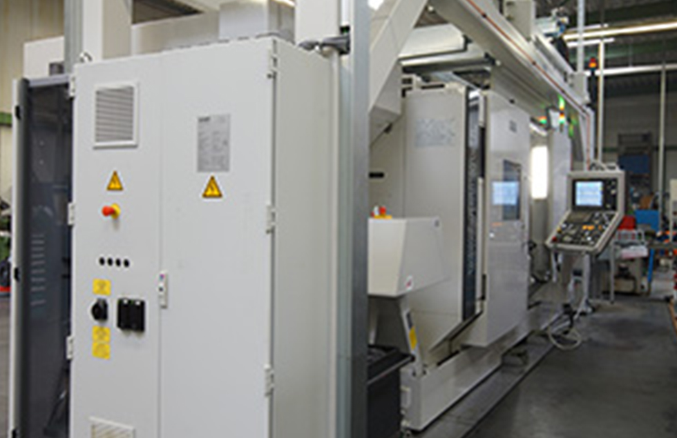 mechanische metallbearbeitung schoenebeck mierwald gmbh firma unternehmen drehen fraesen fraesmaschine fraeszentrum maschine bearbeitungszentrum TAKISAWA-TMM-250-M3 takisawa